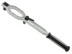 LLAVE UNIVERSAL PARA GIRAR LAS POLEAS DEL ÁRBOL DE LEVAS
