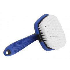 Cepillo para limpiar neumáticos y llantas.